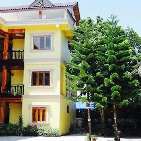 Thoulasith Guesthouse Луанг Намта Екстериор снимка