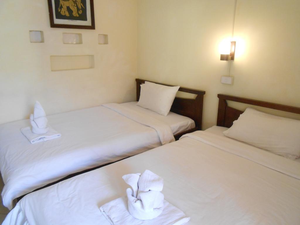Thoulasith Guesthouse Луанг Намта Екстериор снимка