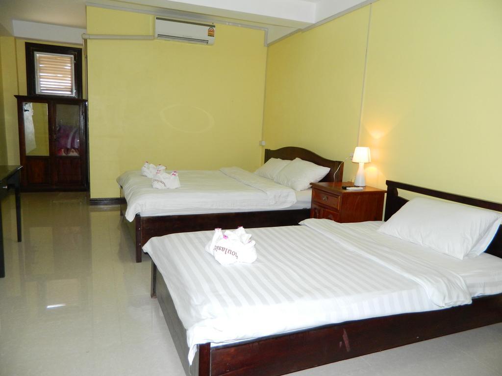 Thoulasith Guesthouse Луанг Намта Екстериор снимка