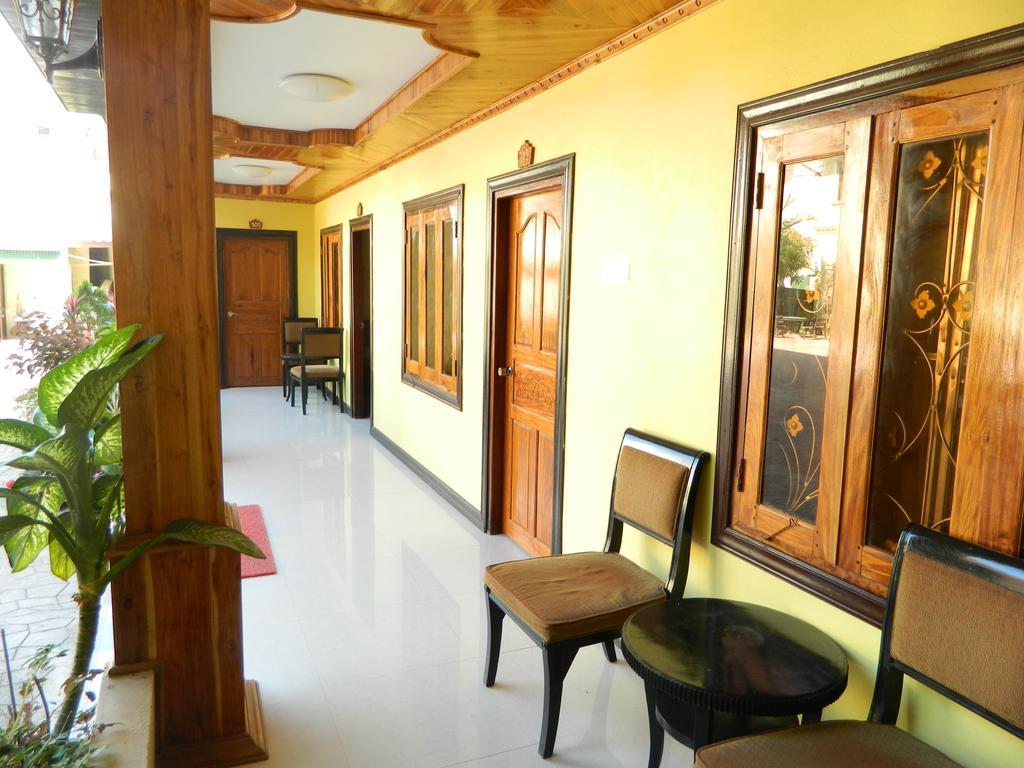 Thoulasith Guesthouse Луанг Намта Екстериор снимка